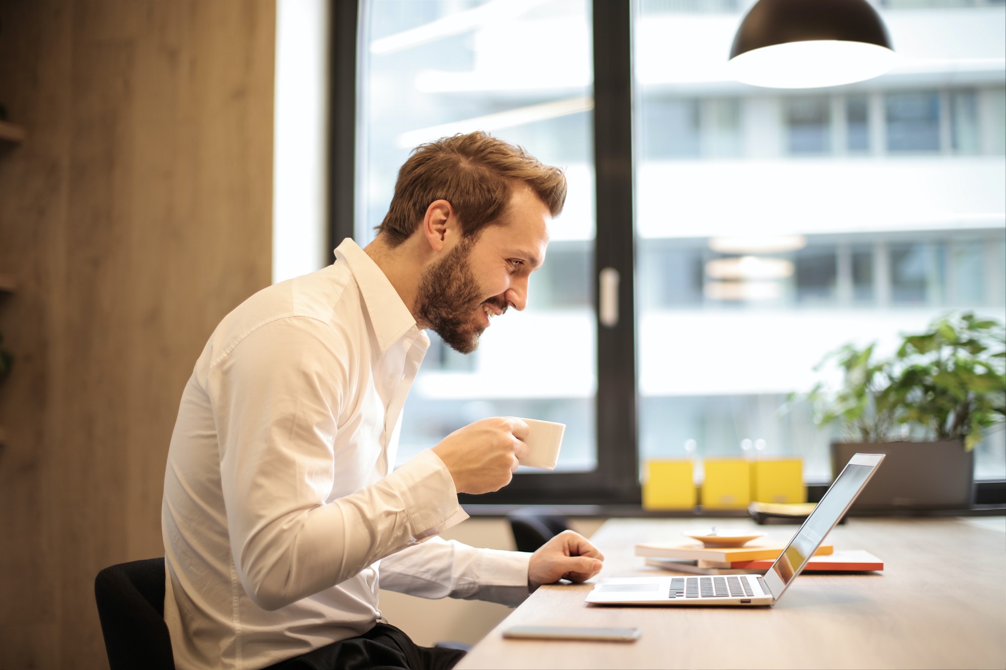 Picture of man at work