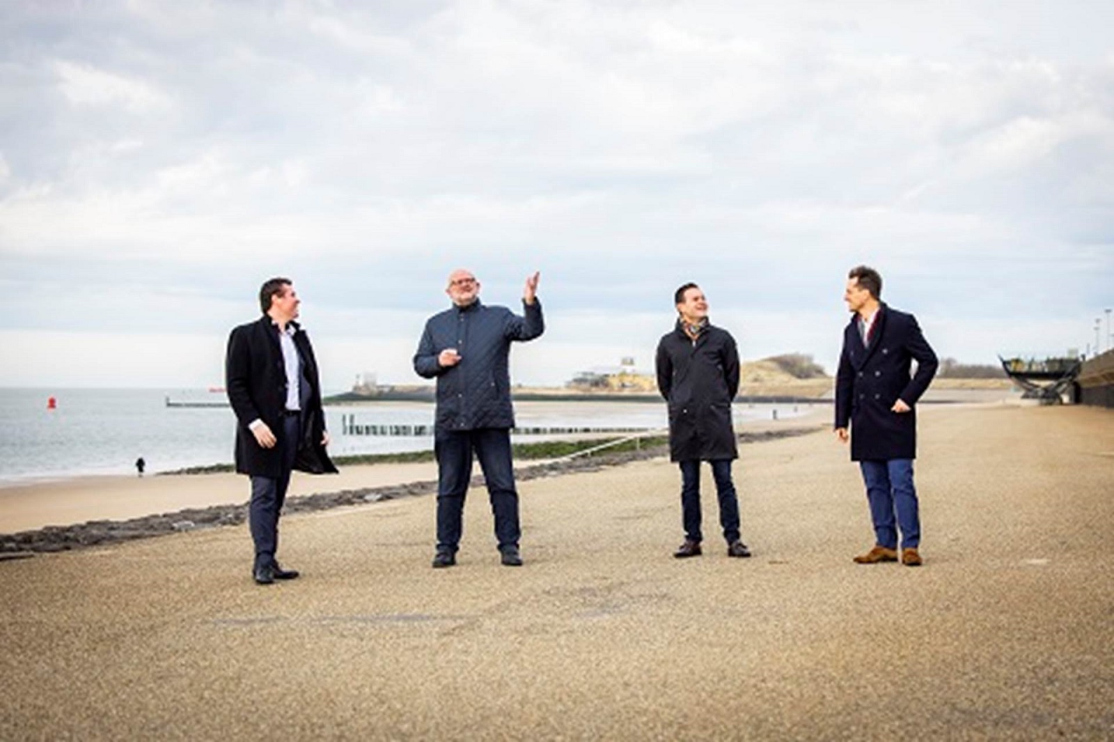 Foto van mannen op strand